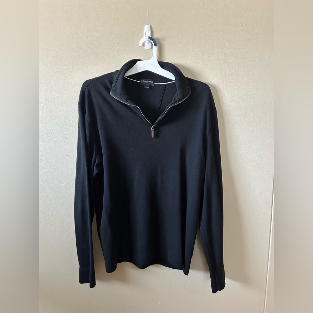 Men’s large banana republic quarter zip sweatshirt